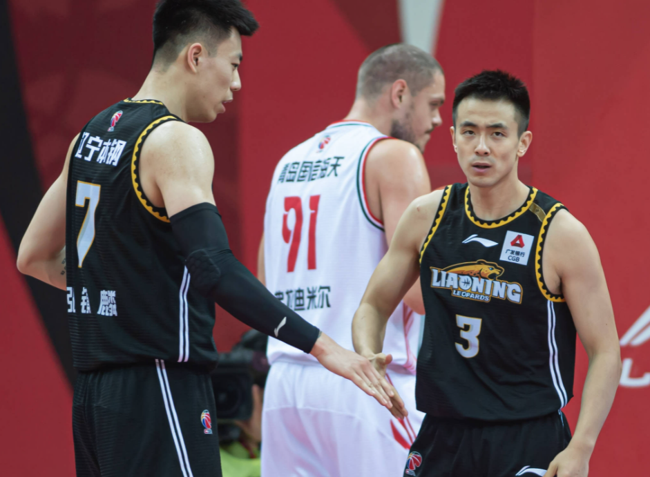 里程碑夜！勒沃库森绝杀压哨；葡超关键时刻刷纪录；信心回归；阵容厚度经受考验的简单介绍-云游戏